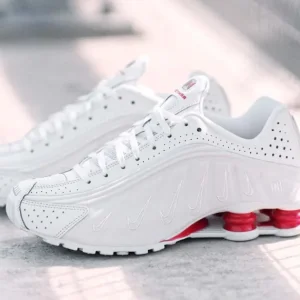 Alternative view of Nike Shox R4 White / University Red sneakers