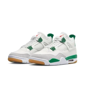 Alternative view of Air Jordan 4 SB ‘Pine Green’